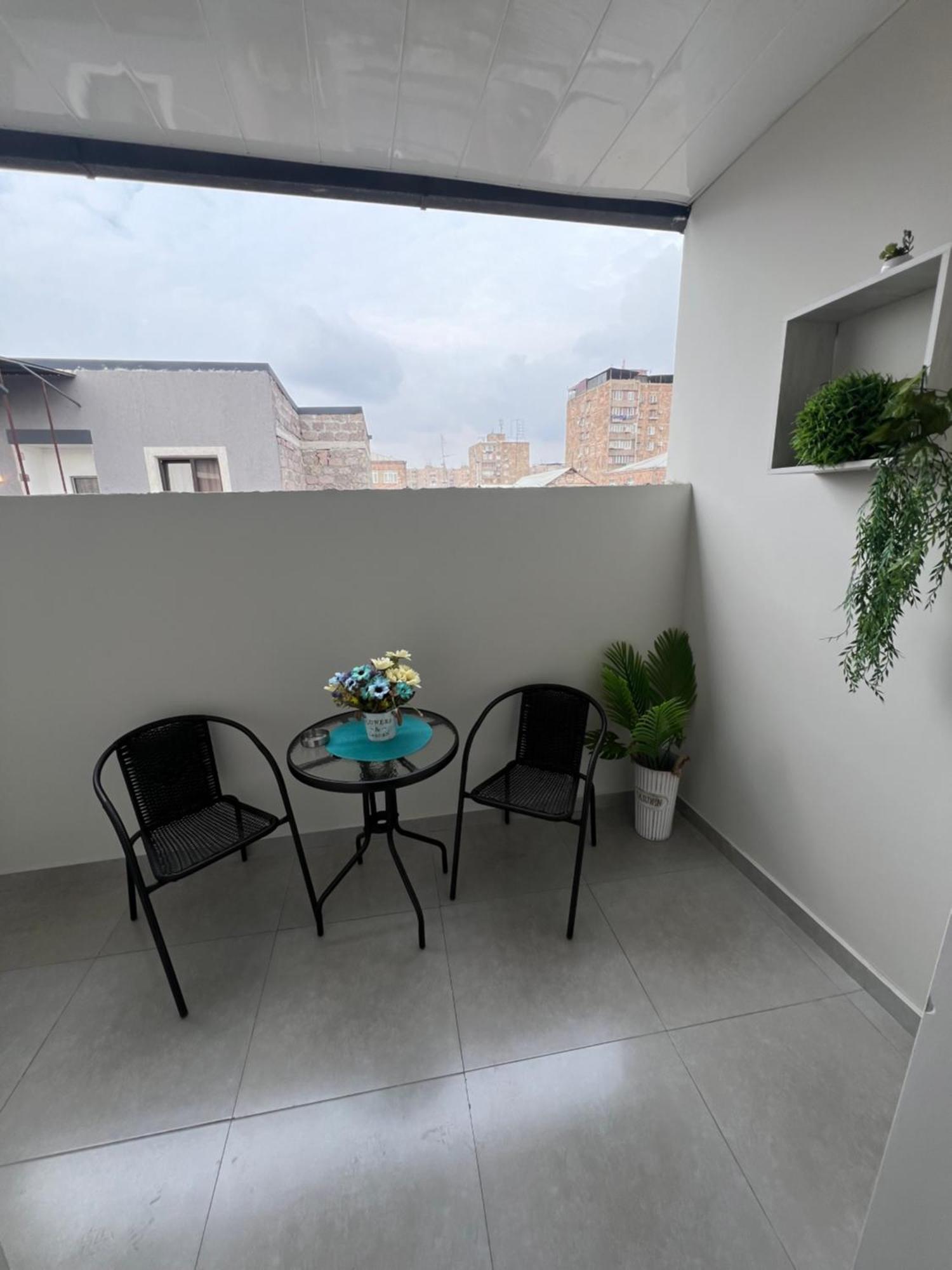 Cosy Apartment With Good Location Self Check In Ереван Экстерьер фото