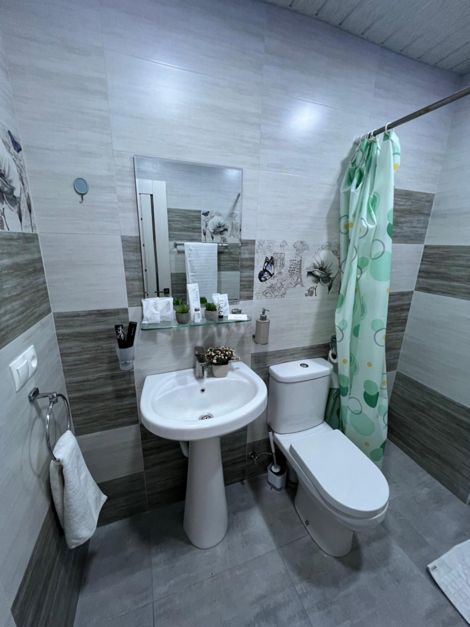 Cosy Apartment With Good Location Self Check In Ереван Экстерьер фото